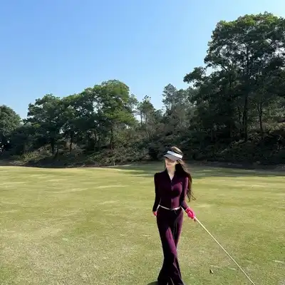 史彤